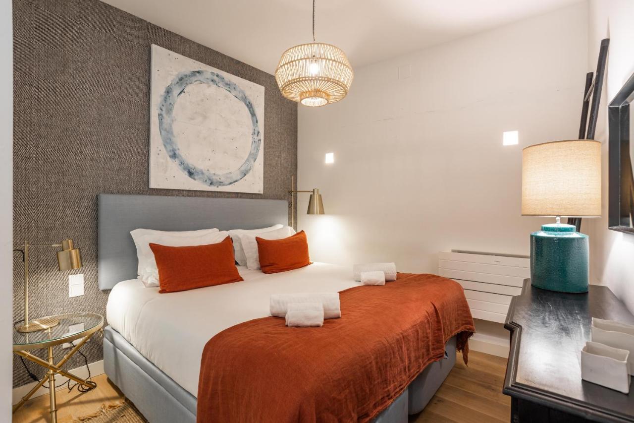 Ferienwohnung Chic Tailor Made Flat In Chiado Lissabon Exterior foto